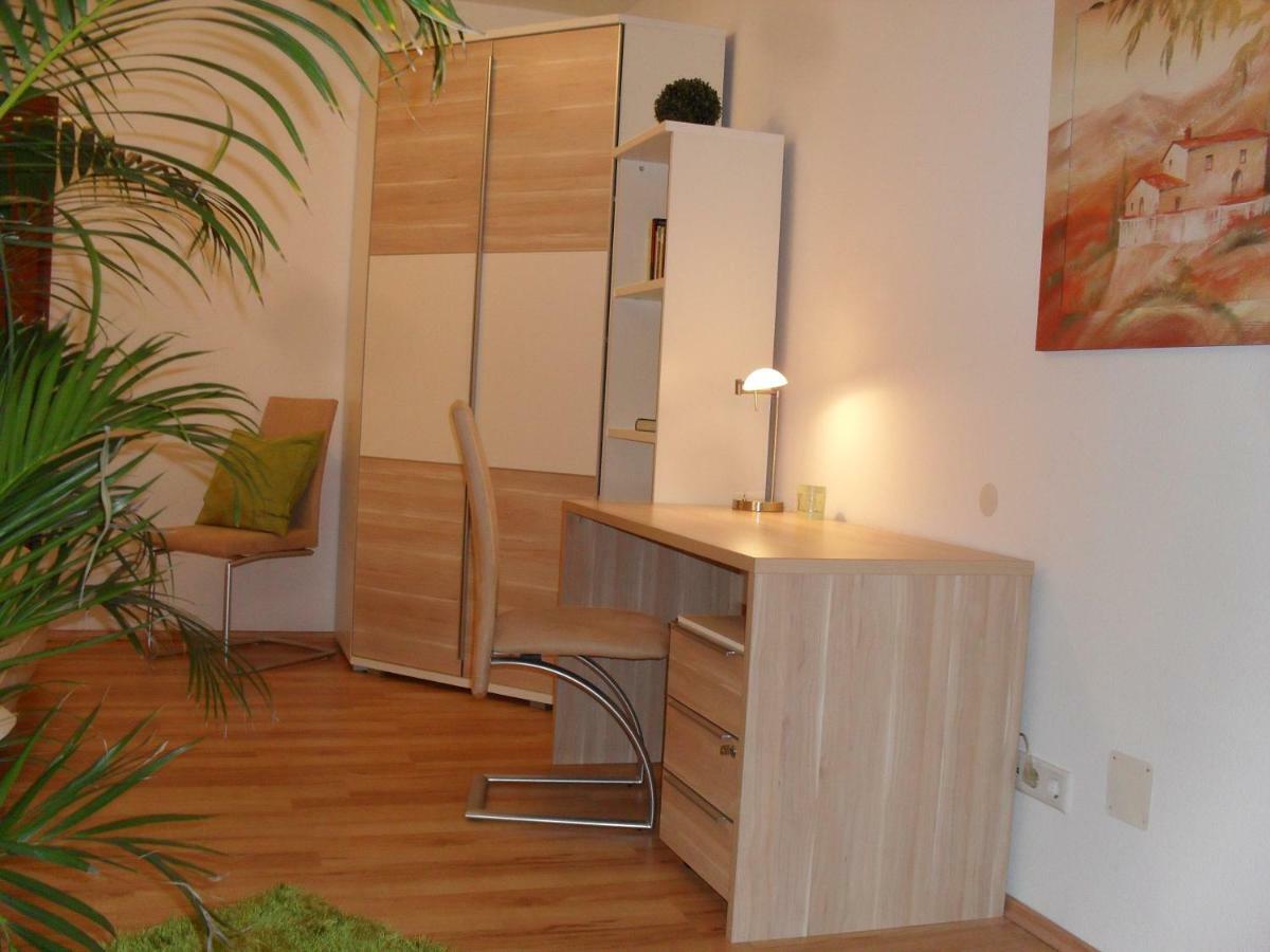 Ambiente In Karlsruhe City Dış mekan fotoğraf